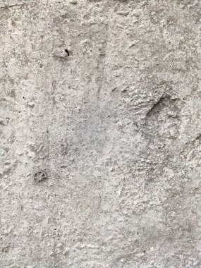 Gri Beton desenli eski duvar arkaplanı. Boyası, çizikleri ve çatlakları var.