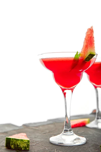 Vattenmelon Margarita Cocktail Vit Bakgrund Fräsch Vattenmelon Lemonade Med Mynta — Stockfoto