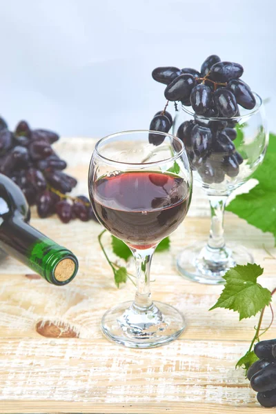 Red Wine Concept Bottle Glass Grapes Wooden Background Wine Header — Stock Photo, Image