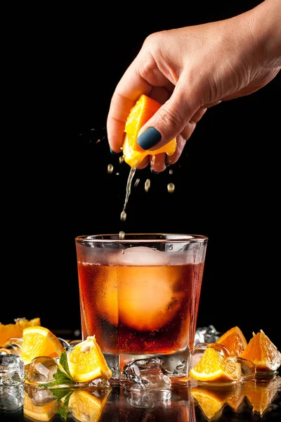 Cool Orange Alcohol Cocktail Ice Ball Glass Bar Table Ice — Stock Photo, Image