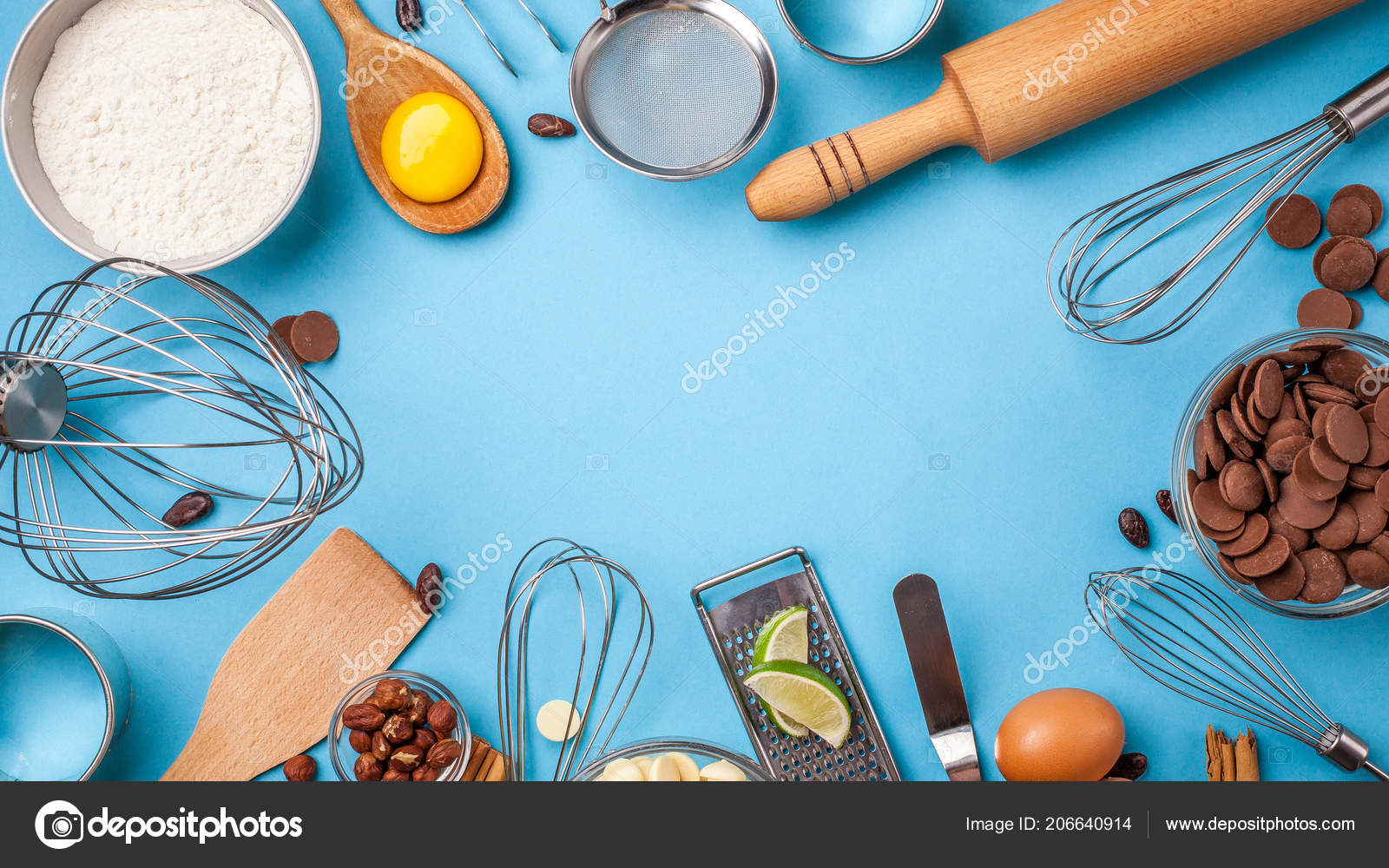 Bộ phận nền bếp màu xanh thanh lịch mang lại sự khác biệt cho ngôi nhà của bạn. Xem hình ảnh để đón nhận những cảm giác tinh tế lấp lánh với bộ phận nền bếp này.