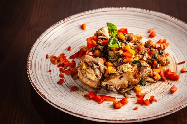 Portugiesische Küche Gebratenes Huhn Mit Gemüse Auf Portugiesisch Hintergrundbild Kopierraum — Stockfoto