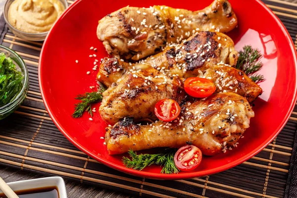 Concept Japanese Chinese Cuisine Chicken Fried Legs Hot Pepper Sesame — Stock Photo, Image