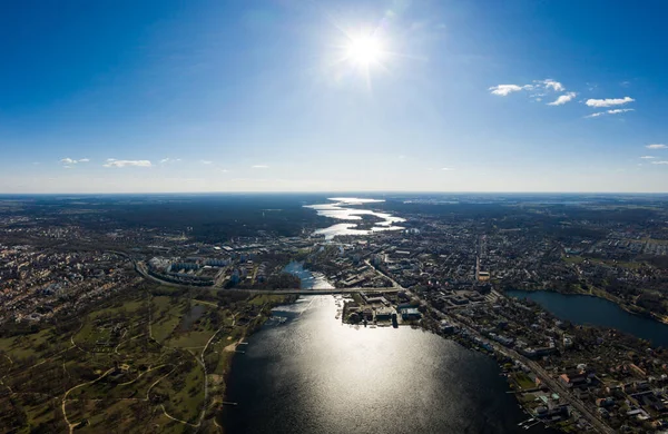 Potsdam, Brandenburg, Γερμανία, 04.04.2020 Αεροφωτογραφία κηφήνας σε αστικό τοπίο — Φωτογραφία Αρχείου