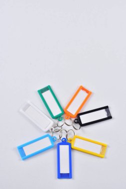 dizi yazmak renkli anahtarlıklar