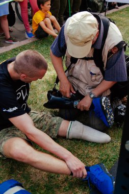 markası altında adı 