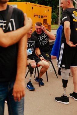 markası altında adı 