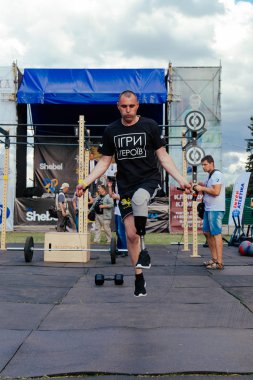 markası altında adı 