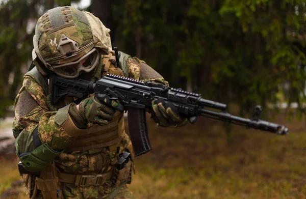 Ucrania Soldado Moderno Equipo Con Arma —  Fotos de Stock