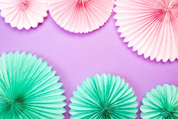 El yapımı kağıt çiçek renkli arka plan Origami dekor