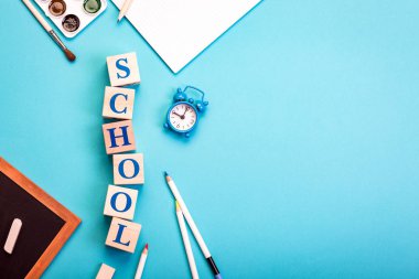 mavi, okul, arka, ileti örneğine öğren, dokuz am, alarm, Masaüstü, kavram, kopyalama alanı