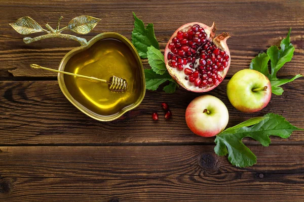 Yahudi Tatil Rosh Hashanah Elma Bal Nar Ahşap Masa Kopya — Stok fotoğraf