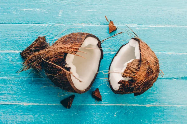 Kokos Blå Bakgrund Frukt Mat Färska Friska Trä Olja Tropical — Stockfoto