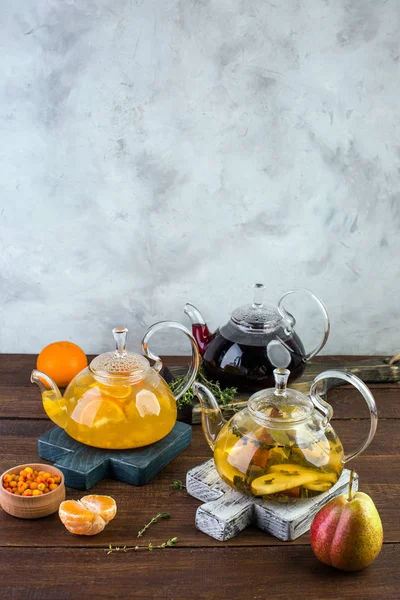 Chá Frutas Bules Transparentes Bebida Quente Perfumada — Fotografia de Stock