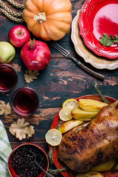 Turkey Wine Autumn Vegetables Fruits Thanksgiving Day — Stock Photo, Image