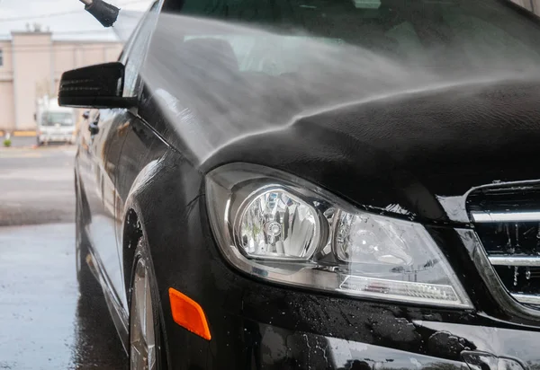 Автомийка Очищення Автомобіля Допомогою Води Високого Тиску — стокове фото