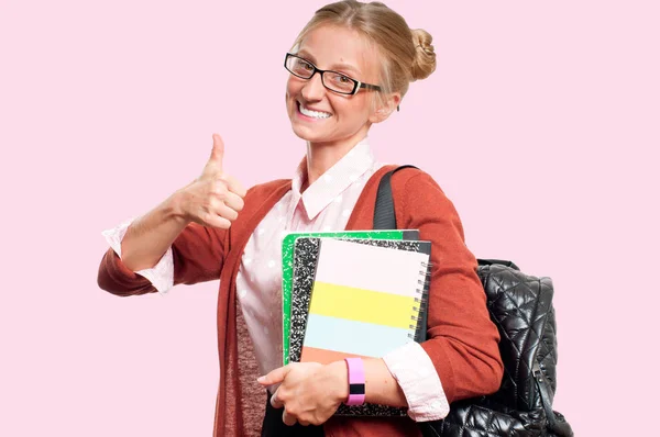 Feliz Joven Estudiante Sosteniendo Libros Escuela Secundaria Graduado Universidad Fondo — Foto de Stock