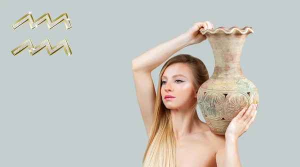 Aquarius Zodiac Sign Concepto Astrología Horóscopo Hermosa Mujer Con Pelo — Foto de Stock