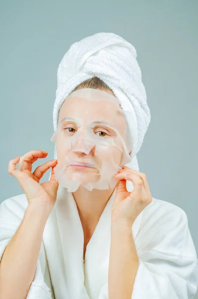 Facial Care Beauty Treatments Beautiful Woman Sheet Moisturizing Mask Her — Stock Photo, Image