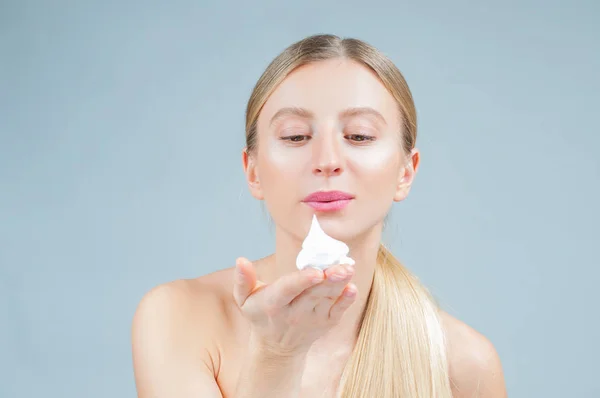 Skin Care Facial Beauty Treatment Concept Beautiful Woman Washing Face — Stock Photo, Image
