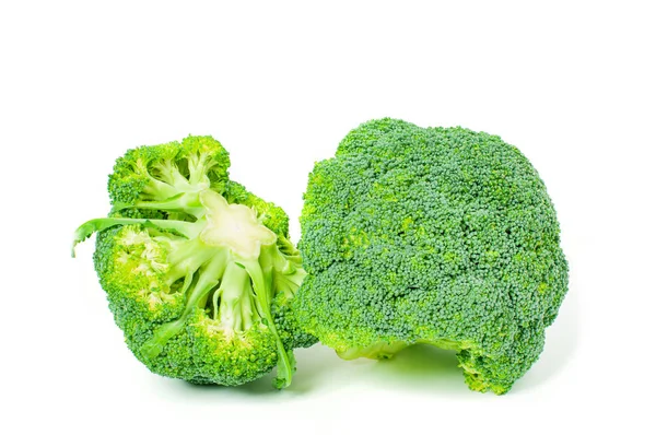Sayuran segar. Brokoli pada latar belakang putih — Stok Foto