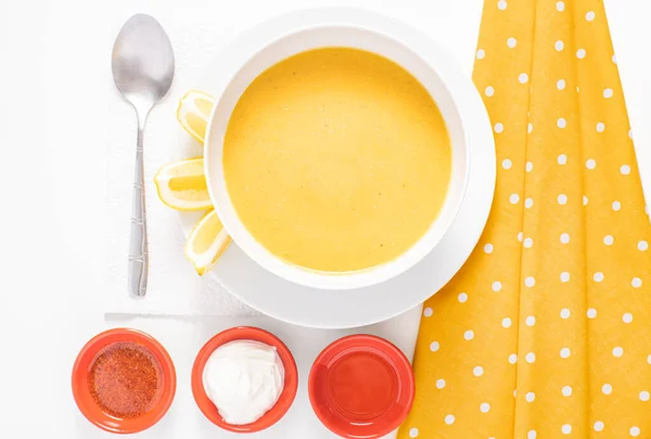 Sehat Makan Siang Piring Dengan Sup Labu Sup Lentil Vegetarian Stok Lukisan  