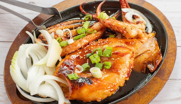 Koreansk Stekt Bläckfisk Skaldjur Grillad Bläckfisk Ovanifrån Stockbild