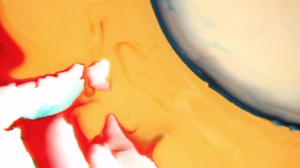 Líquidos Coloridos Misturados Fluido Criando Pintura Abstrata Colorida Consistindo Gradientes — Vídeo de Stock