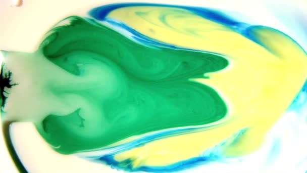 Liquides Colorés Mélangés Dans Fluide Créant Une Peinture Abstraite Colorée — Video