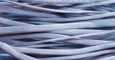 Stripped aluminum cables for further production or recycling in 