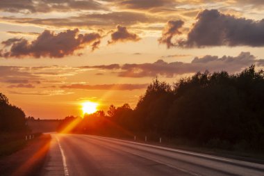 Rusya sınırına yakın gün batımı