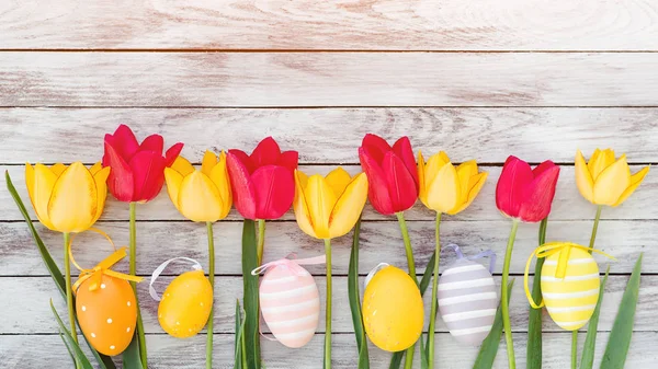 Uova Pasqua Tulipani Buona Pasqua Con Spazio Copia Uova Pasquali — Foto Stock