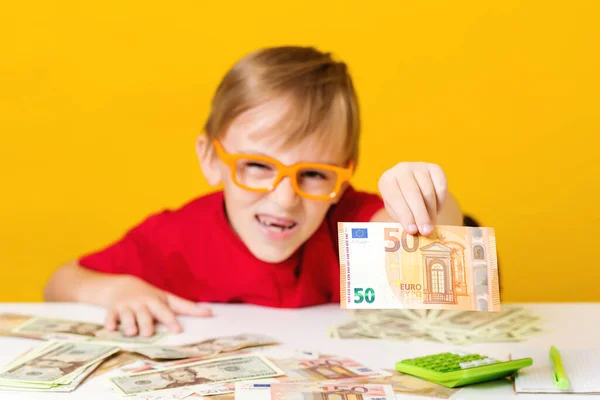 Cute Child Showing Money Smart Boy Glasses Cash Kid Thinking — Stock Photo, Image