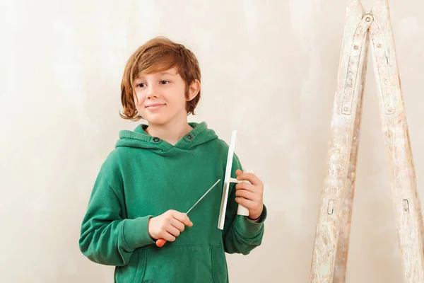 Cute Boy Working Spatula Home Renovation Cute Son Helps Parents — Stock Photo, Image