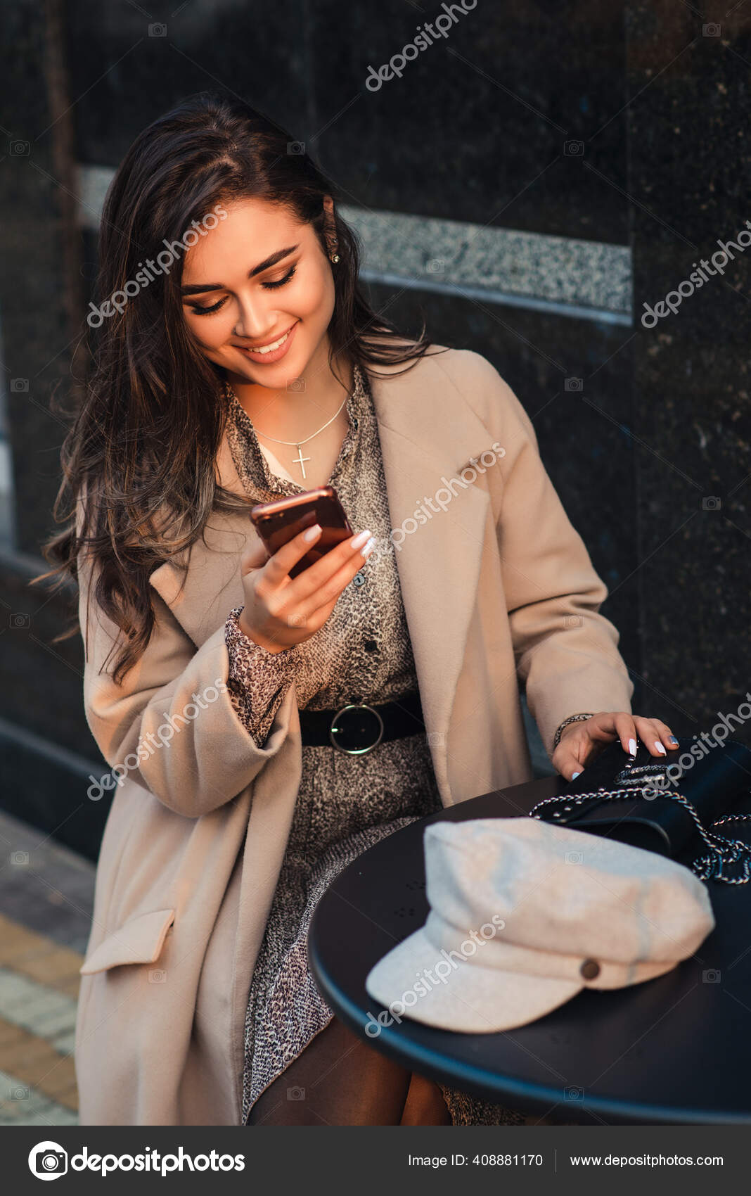 Women Fashion Woman Perfect Makeup Hairstyle Seductive Girl Coffee Shop  Stock Photo by ©Volurol 408881170