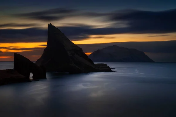 Drangarnir Rocky Arch Vagar Tindholmur Mykines Islands Dusk Faroe Islands — Stock Photo, Image