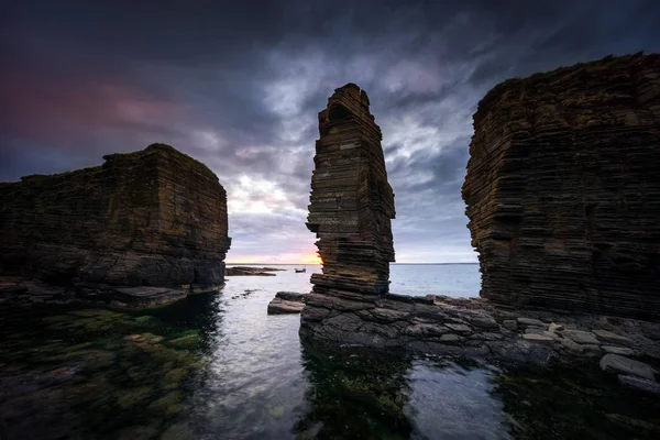 Noss Head Rotsformaties Zonsondergang Licht Oostkust Van Schotland — Stockfoto