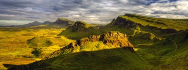 Trotternish Ridge Panoraması günbatımı ışık, Isle of Skye, İskoçya