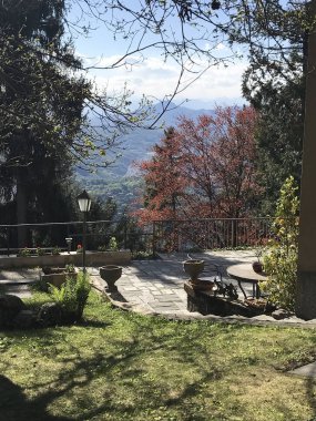 Como İtalya güzel manzaralarını