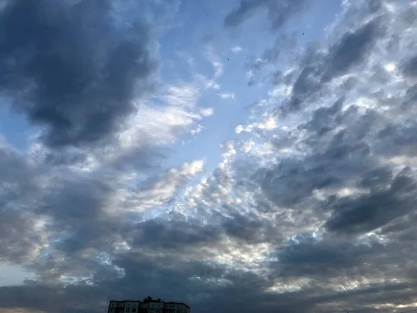 Вечернее Небо Облаках Киева — стоковое фото