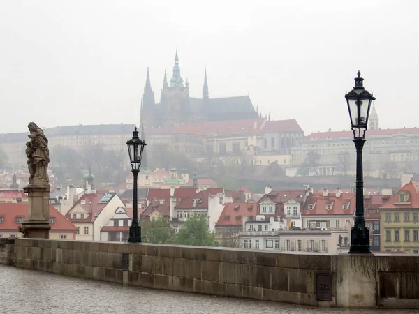 Praga Mattina Presto Piovoso Primavera — Foto Stock