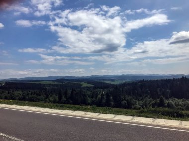 Araba penceresinden görünümü