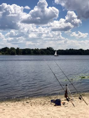 Sahilde nehirde yaz balıkçılık