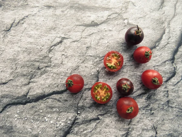 Czerwone Pomidory Płycie Zdrowe Odżywianie Produktów Ekologicznych Żywności Ekologicznej Top — Zdjęcie stockowe