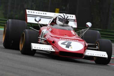 6 Mayıs 2018: bilinmeyen tarihi 1971 Ferrari F1 araba modeli 312b2 Mario Andretti ex ile çalışır / Minardi tarihi gün 2018 yılında İtalya Imola Circuit sırasında Jacky Ickx.