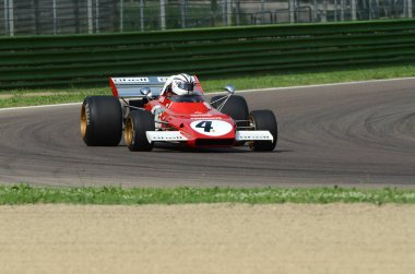 6 Mayıs 2018: bilinmeyen tarihi 1971 Ferrari F1 araba modeli 312b2 Mario Andretti ex ile çalışır / Minardi tarihi gün 2018 yılında İtalya Imola Circuit sırasında Jacky Ickx.