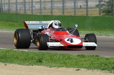 6 Mayıs 2018: bilinmeyen tarihi 1971 Ferrari F1 araba modeli 312b2 Mario Andretti ex ile çalışır / Minardi tarihi gün 2018 yılında İtalya Imola Circuit sırasında Jacky Ickx.