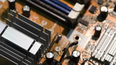 modern bilgisayar anakart üzerinde yakın çekim. 4 k Ultra Hd Video