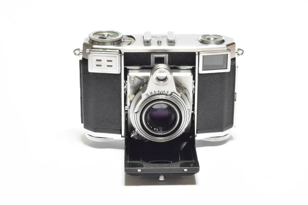 Alte Vintage Kamera Isoliert Auf Weißem Hintergrund — Stockfoto