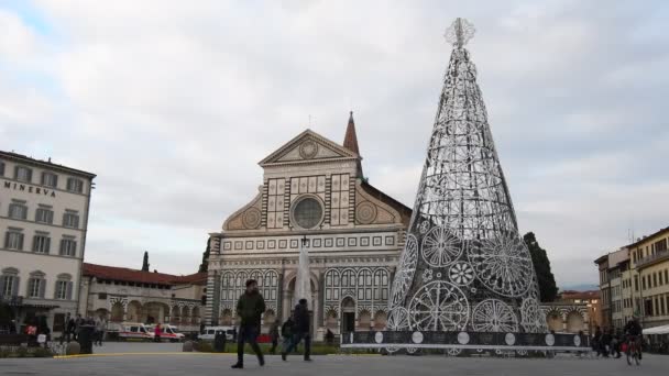 Florenz Dezember 2018 Touristen Und Weihnachtsbaum Auf Dem Platz Santa — Stockvideo